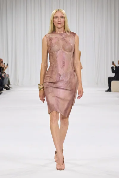 Look 33
